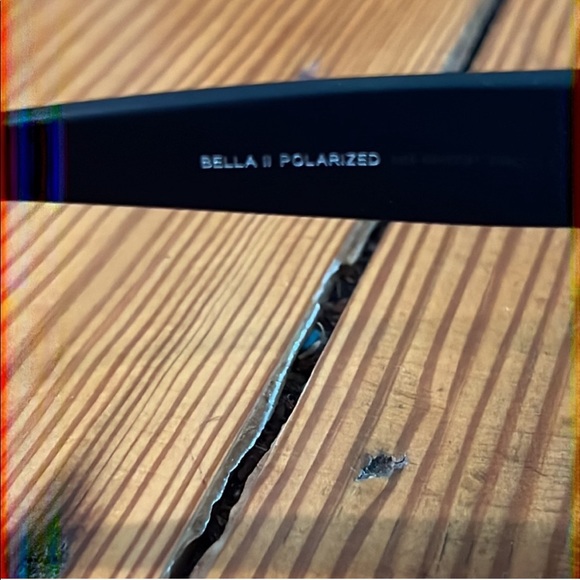 Diff Bella II Matte Black Beige Mirror Polarized Sunglasses SOLD OUT ONLINE - Picture 7 of 7